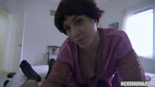 Old Jessica Ryan jieħu tagħha fl-omm li terda tiegħu żgħażagħ dick