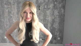 Een panty aan Vriendje - Vriendinnetje Pijpbeurt en Rijden Cock - Laloka4you