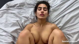 Закинув Նրա Ոտքերը գլխից է ավելի խորը ներթափանցումը