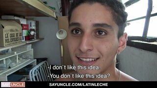 Qurilish Bola Qo&#039;shimcha Pul Uchun Xo&#039;roz Uchramoqda