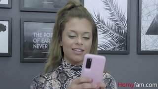 Hete Zusters Delen Een Man